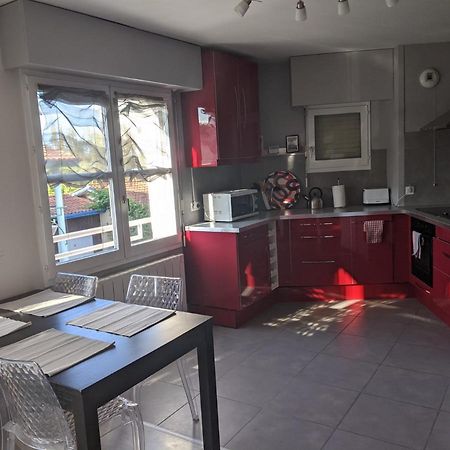 T3 A Merignac, Cosy Et Bien Decore Buitenkant foto